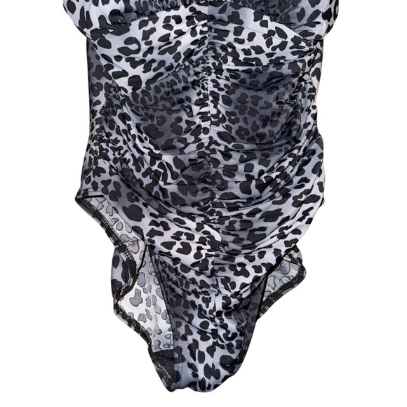 MIRACLESUIT Kitty Galore Leopard Print Black Gray One Piece Ruched Swimsuit 14 - Picture 6 of 15
